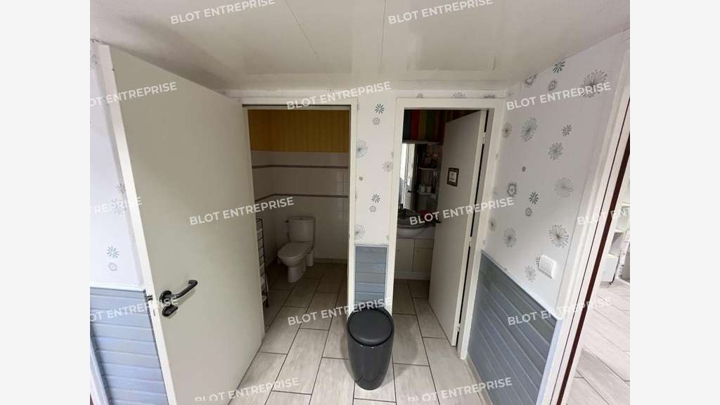 À vendre bureaux 93m² ERP empl 1bis à Brest