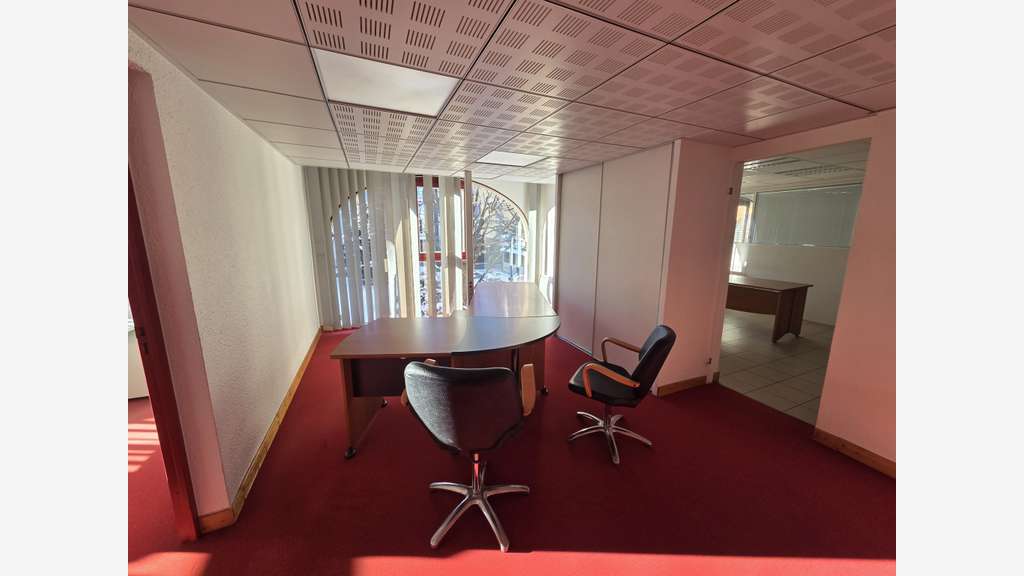 Vente bureaux exceptionnels R+1 Briançon centre  