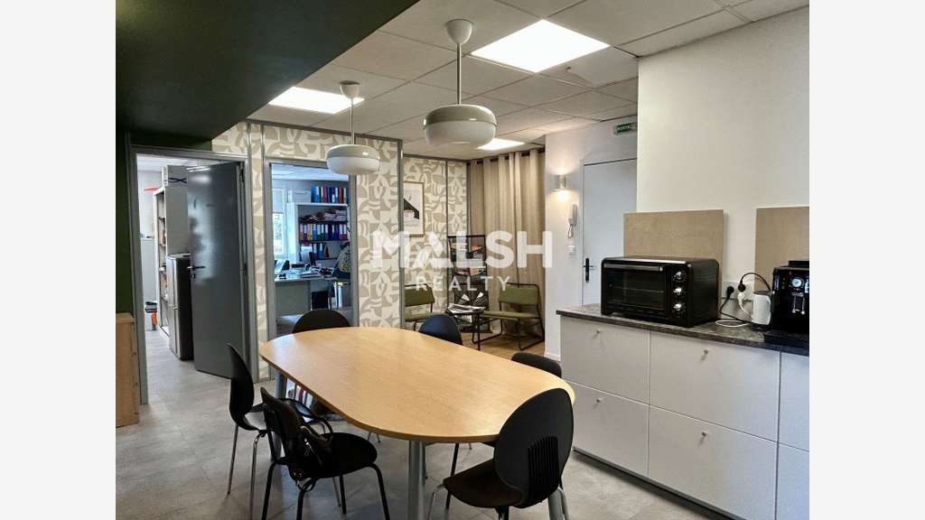 Bureaux 103m² à vendre à Brignais
