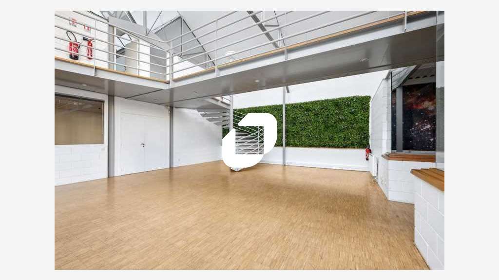 Vente Bureaux 435m² Cachan