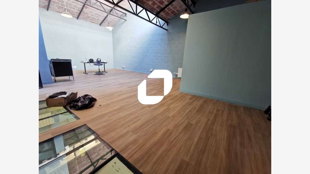 Vente Bureaux 146m² Cachan