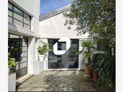 Vente Bureaux 146m² Cachan