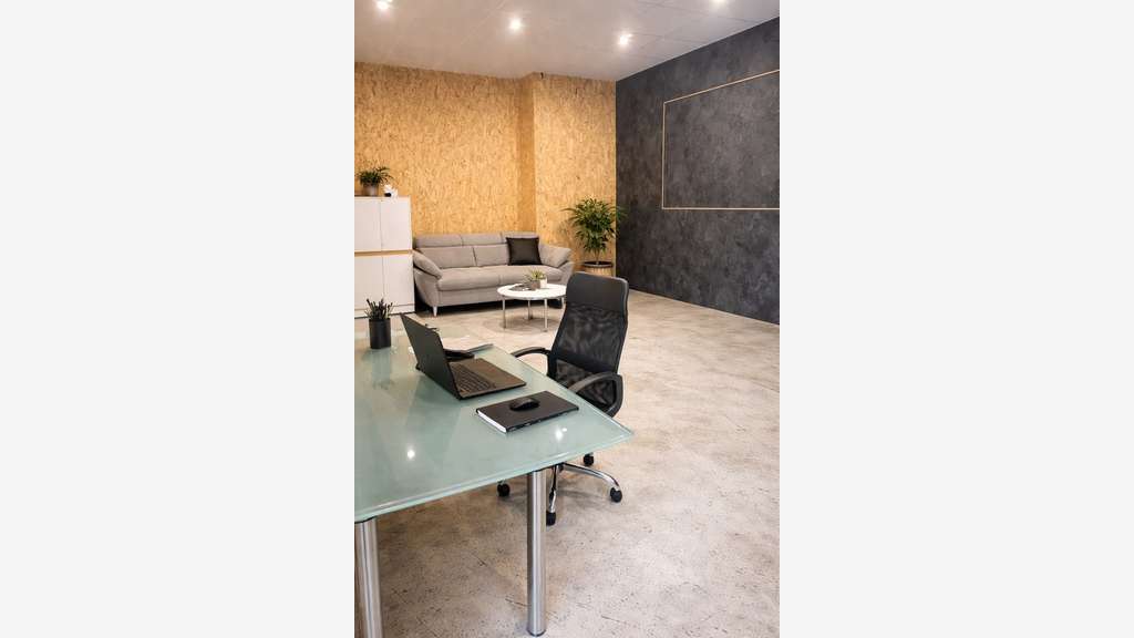Entrepôt 539m² à vendre proche de Cambrai