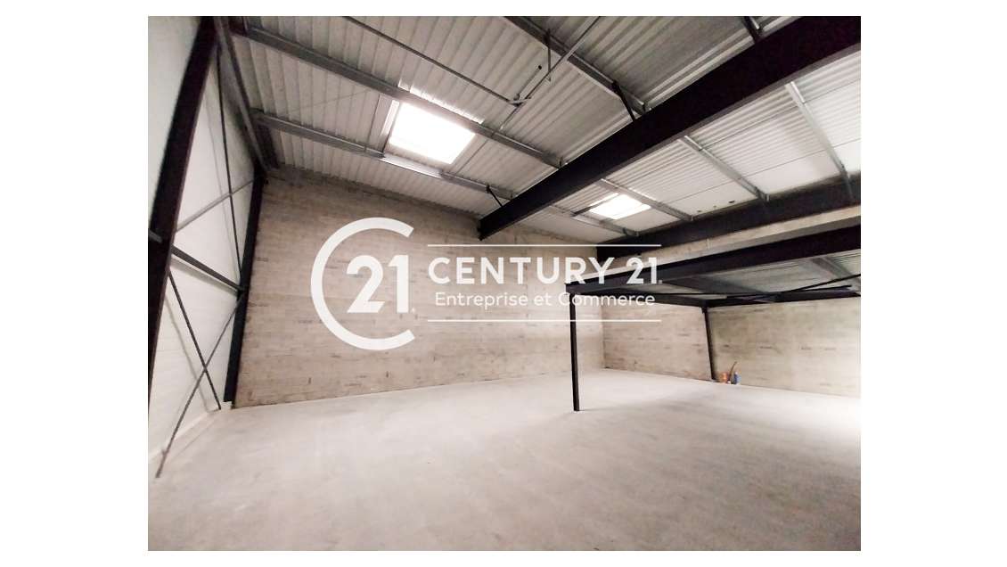 Vente cellule d'activité 191m² Campbon RN171/RN165