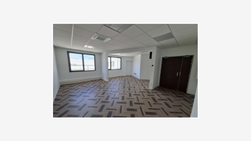 Vente bureau neuf 40m² à Carpentras