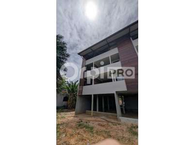 Vente Bureaux à Cayenne