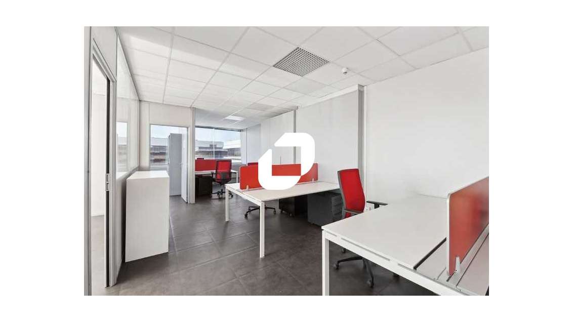 Vente Bureaux 576m² Cergy