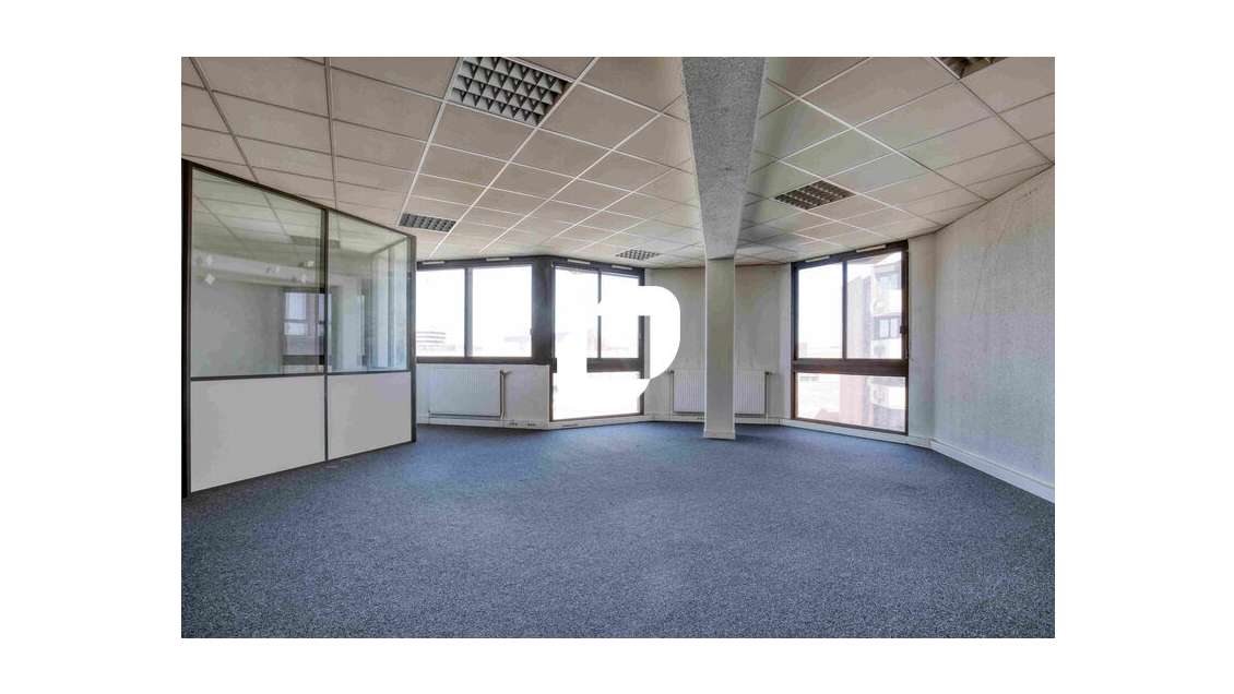 Vente Bureaux 245m² Cergy