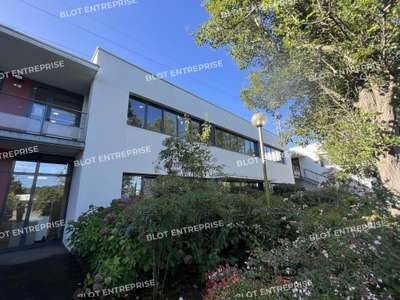 À vendre bureaux 850m² R+1 à Cesson-Sévigné