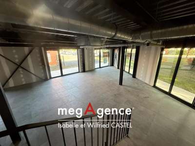 AV murs de bureaux 255m² parc d'activité Challans