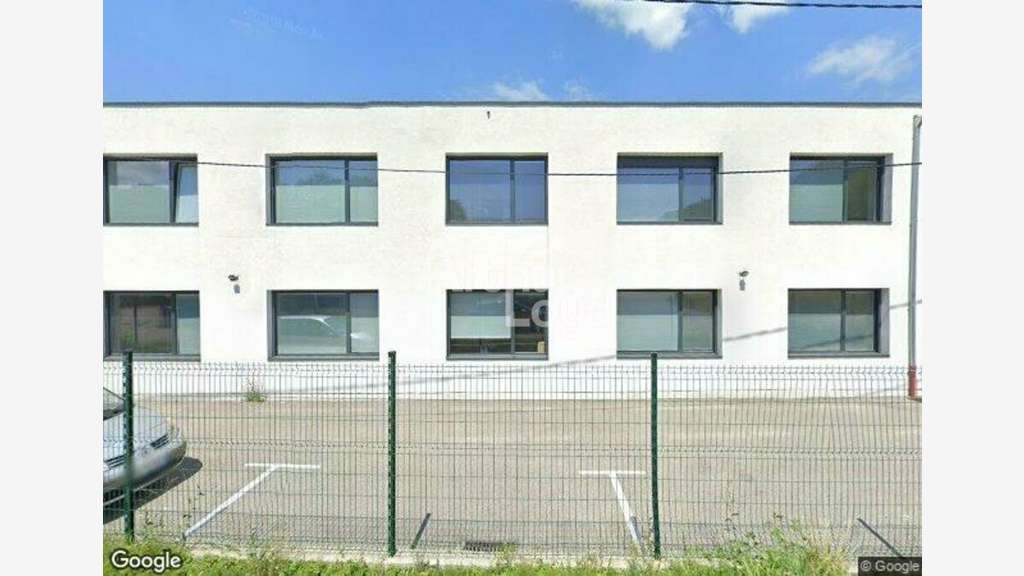Vente bureaux en très bon état au Sud de Chambéry