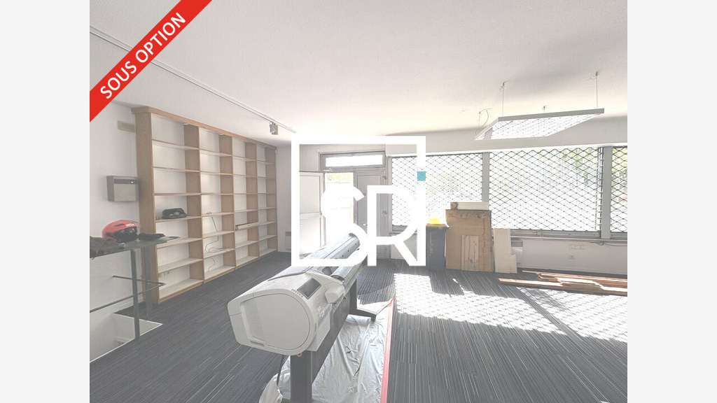 Local commercial 147m² à vendre à Chamalières 