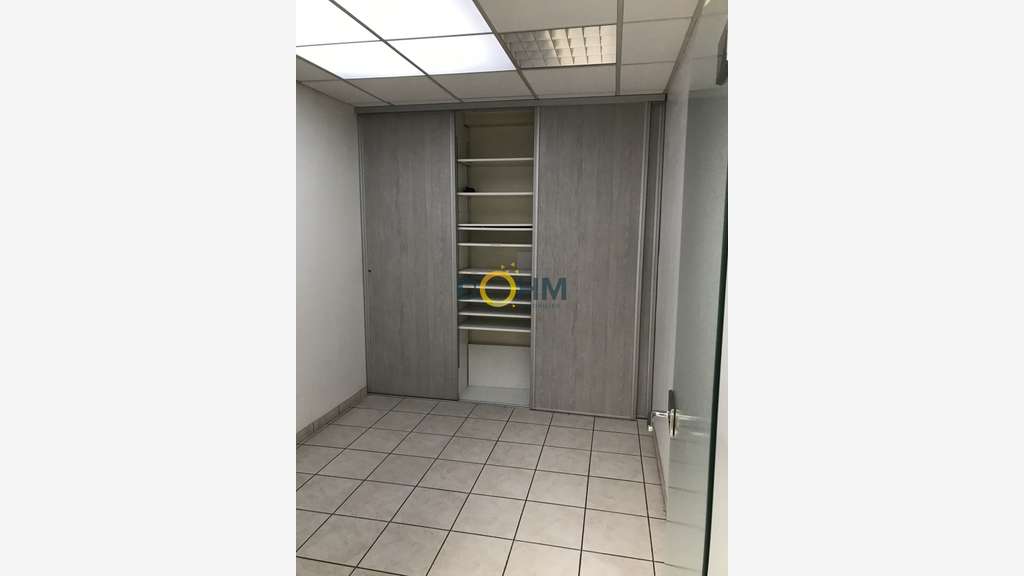 Plateau de bureaux à vendre de 220m² à Chambéry