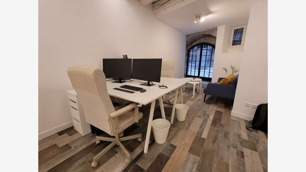 Vente local de 53m² en centre historique Chambéry