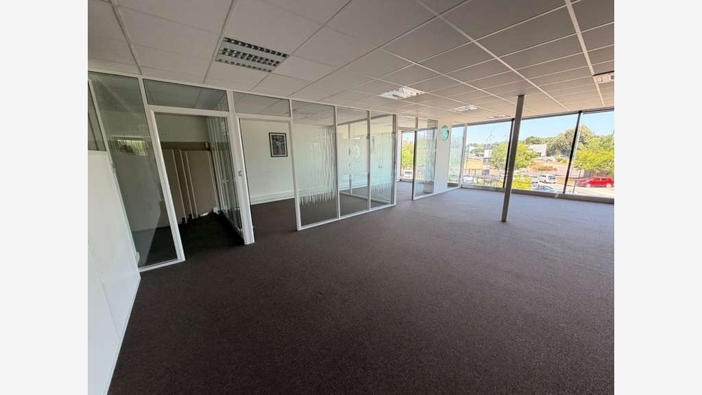 Bureaux de 160m² à vendre à Chaponost (69)