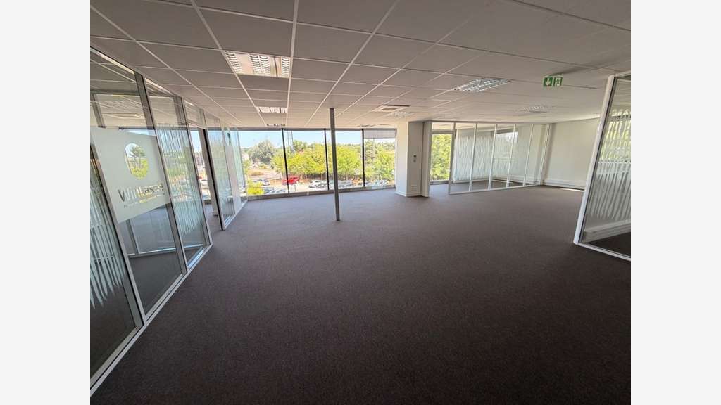 Bureaux de 160m² à vendre à Chaponost (69)
