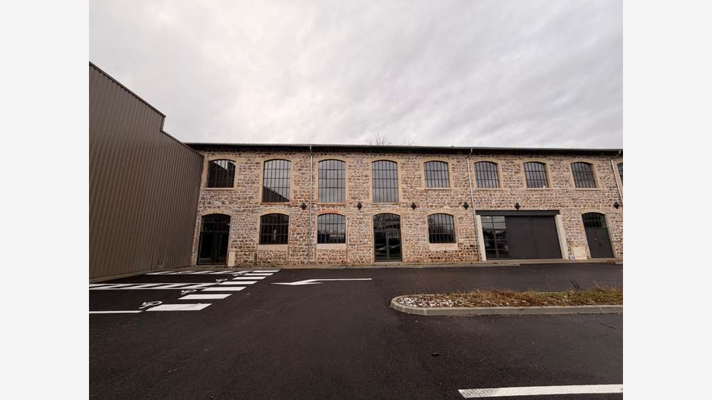 Magnifique local atypique à vendre sur Chaponost