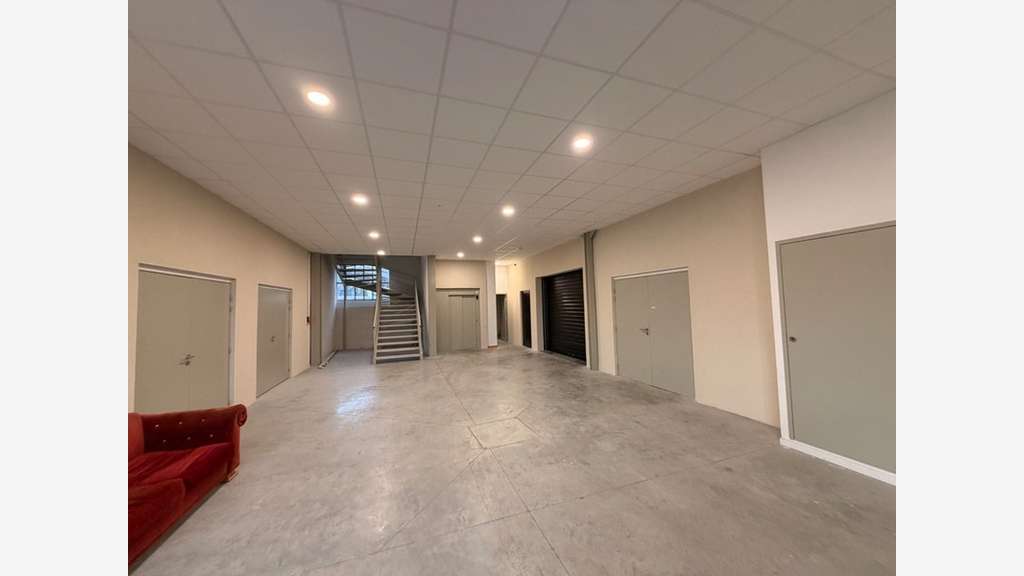 Magnifique local atypique à vendre sur Chaponost