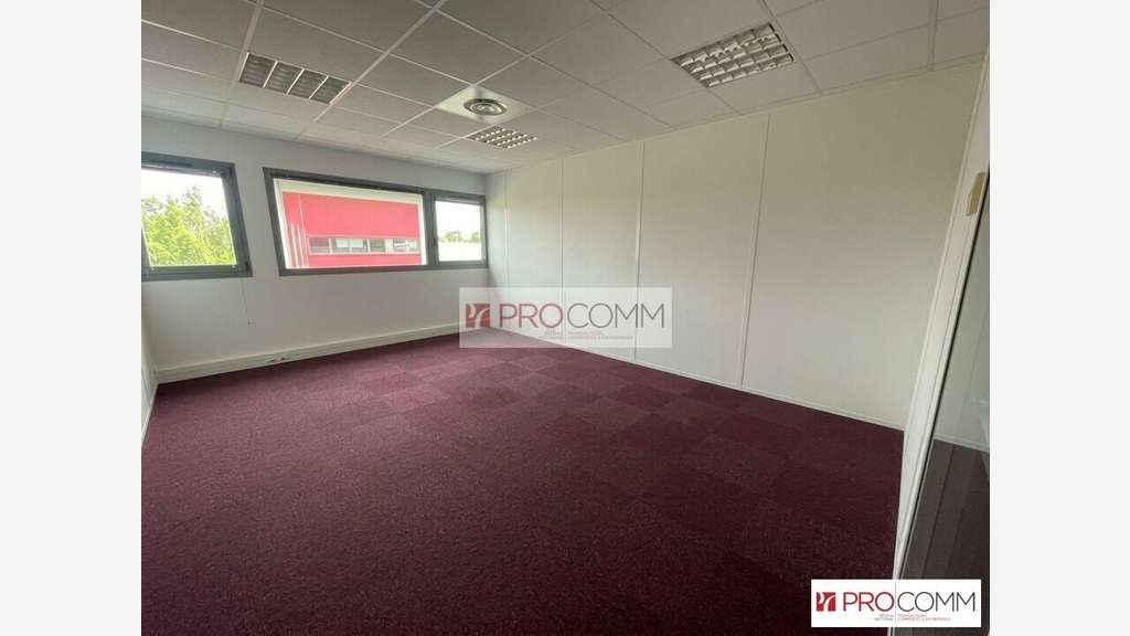 Plateau de bureaux 148m² à vendre à Chartres