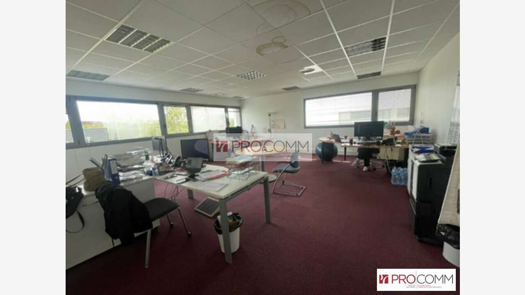 Plateau de bureaux 148m² à vendre à Chartres