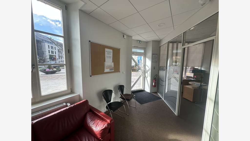 Immeuble de bureau à vendre hyper centre Chartres