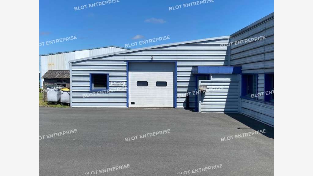 À VENDRE - BUREAUX / LOCAUX D'ACTIVITES - 269 m² -