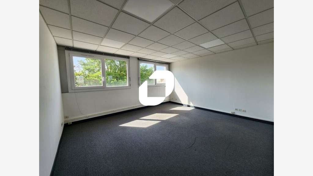 Vente Bureaux 466m² Chatou