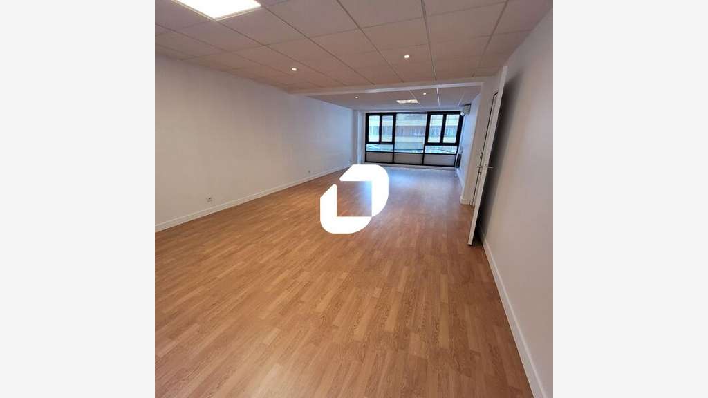 Vente Bureaux 98m² Chaville