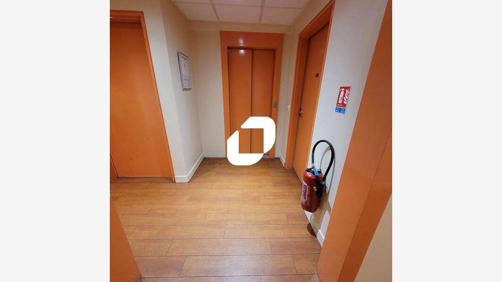 Vente Bureaux 98m² Chaville
