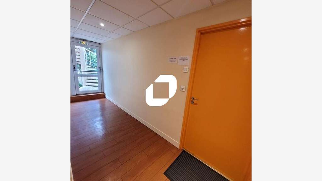Vente Bureaux 98m² Chaville