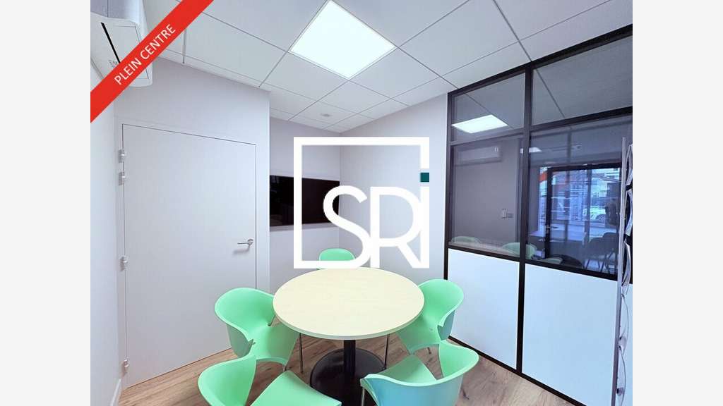 Local commercial 95m² à Clermont Ferrand Salins