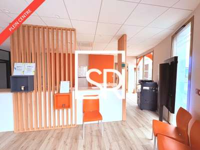 Local commercial 95m² à Clermont Ferrand Salins