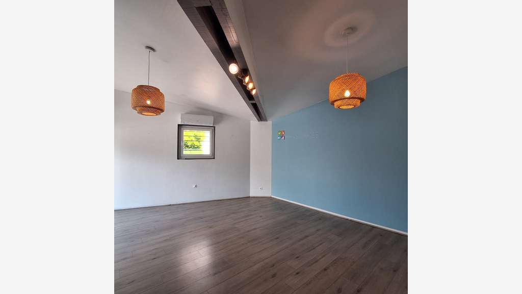 Local indépendant 37m² Clermont secteur Berthelot
