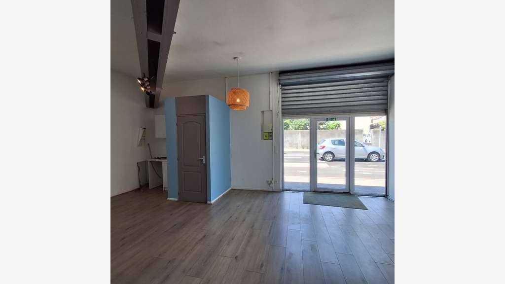 Local indépendant 37m² Clermont secteur Berthelot