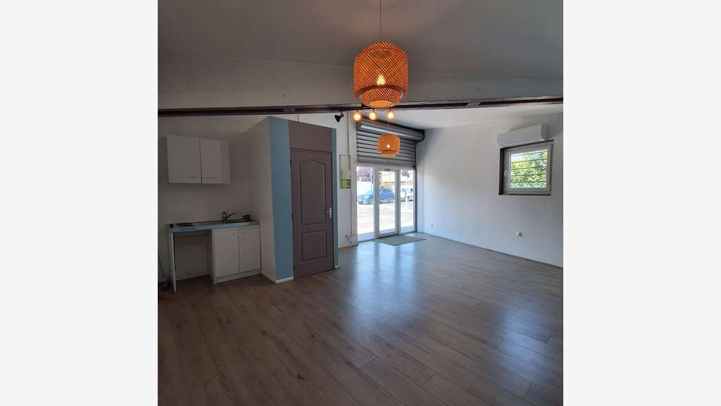 Local indépendant 37m² Clermont secteur Berthelot