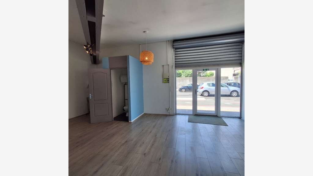 Local indépendant 37m² Clermont secteur Berthelot