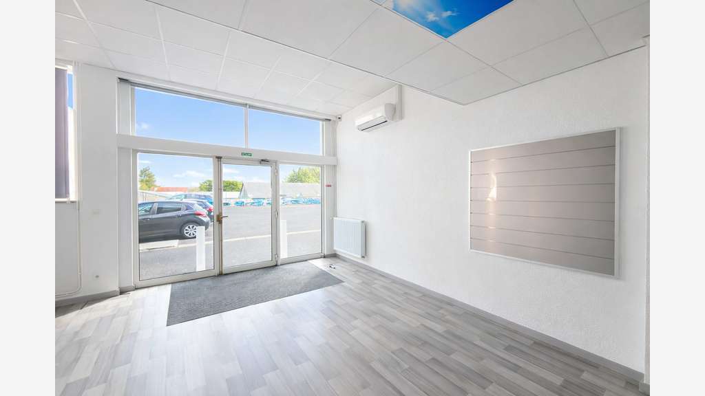 Cède ensemble professionnel 760m² Clermont Ferrand