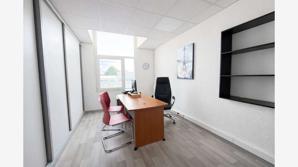 Cède ensemble professionnel 760m² Clermont Ferrand