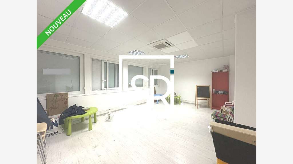 CLERMONT FERRAND - BUREAUX à vendre