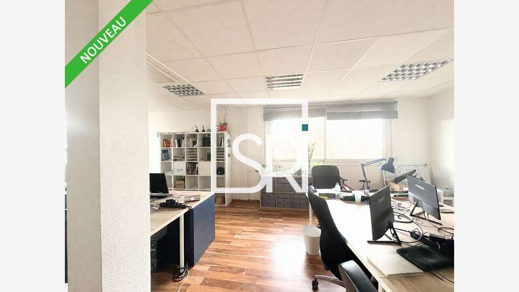 CLERMONT FERRAND - BUREAUX à vendre