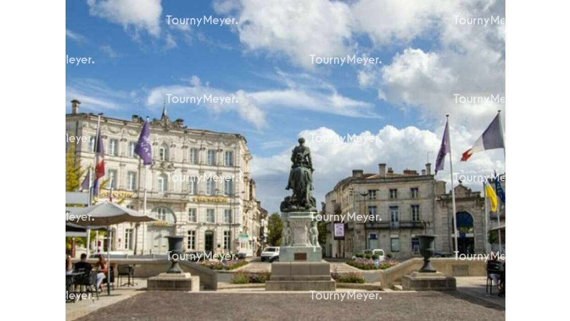 Bureaux de 983m² à vendre au centre de Cognac