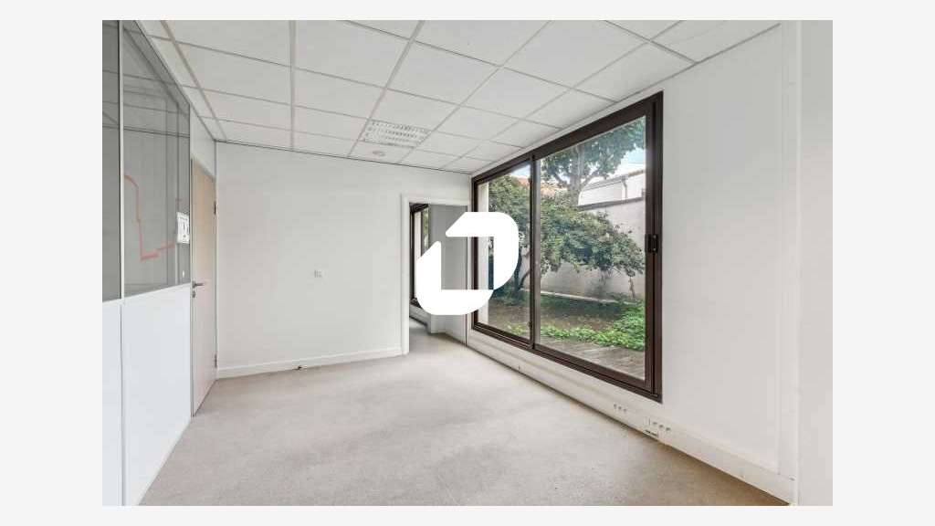 Vente Bureaux 453m² Courbevoie