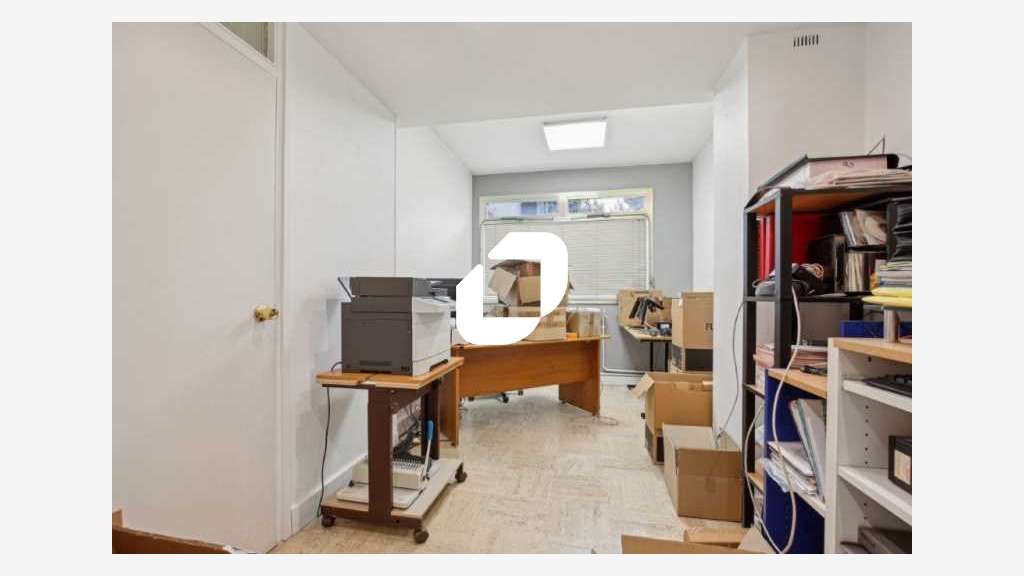 Vente Bureaux 149m² Courbevoie