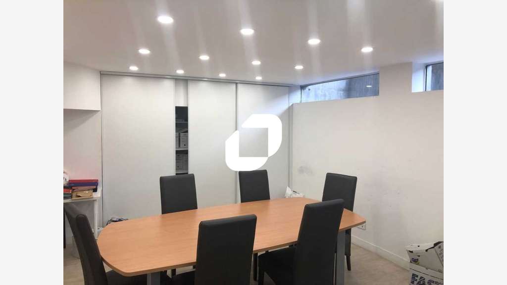 Vente Bureaux 84m² Courbevoie