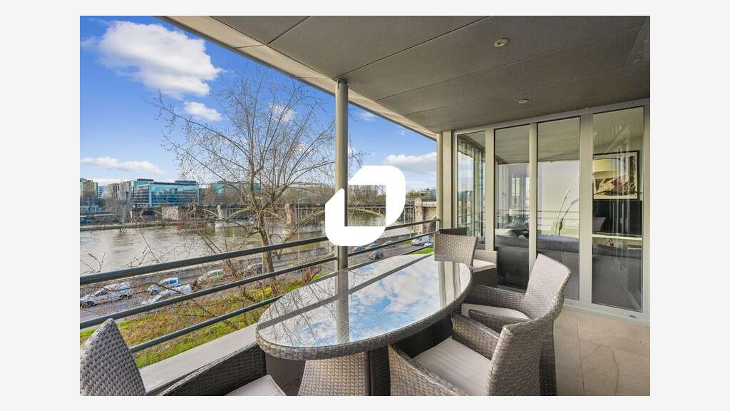 Vente Bureaux 367m² Courbevoie