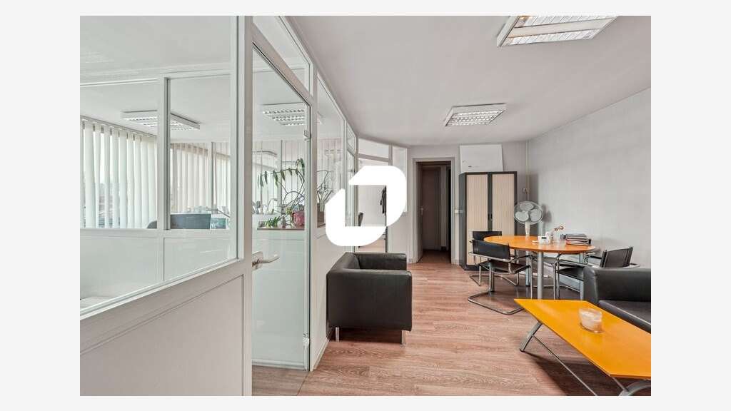 Vente Bureaux 367m² Courbevoie