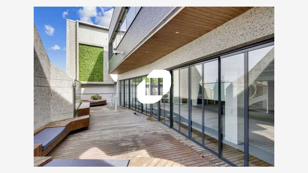 Vente Bureaux 492m² Courbevoie