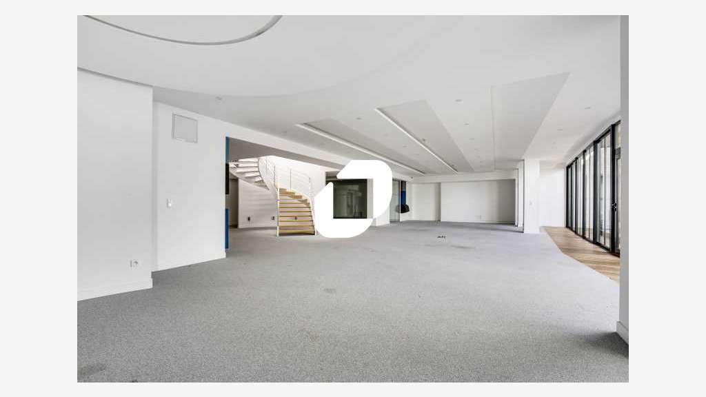 Vente Bureaux 492m² Courbevoie