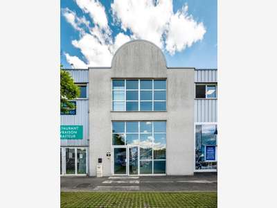 Vente local commercial 162m² à Cran-Gevrier
