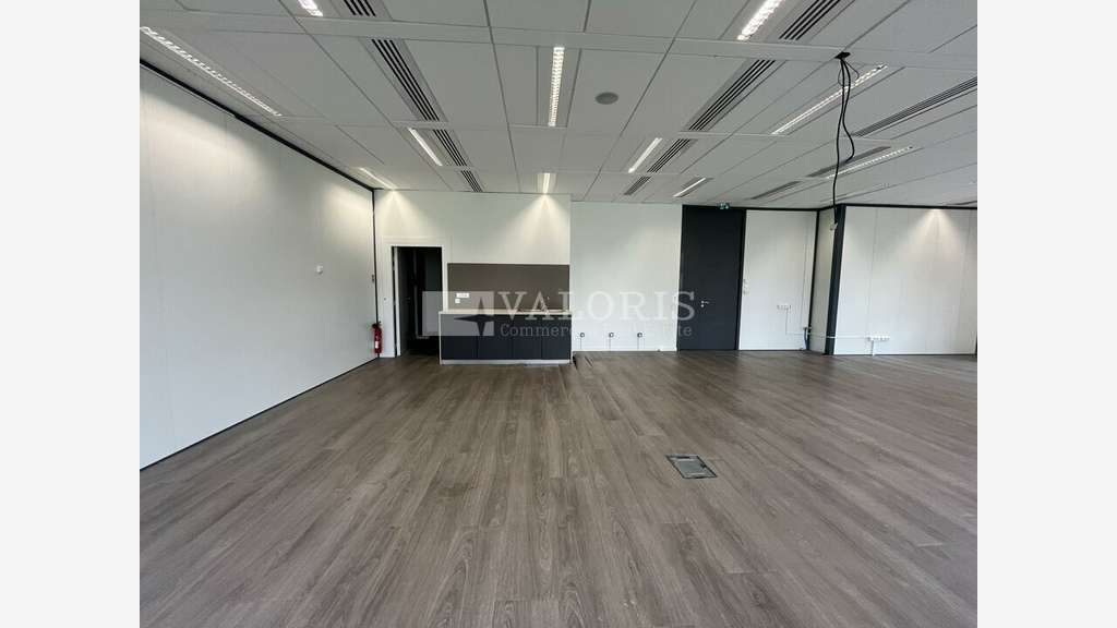 Bureaux 200m² BBC NF Tertiaire à vendre à Dardilly